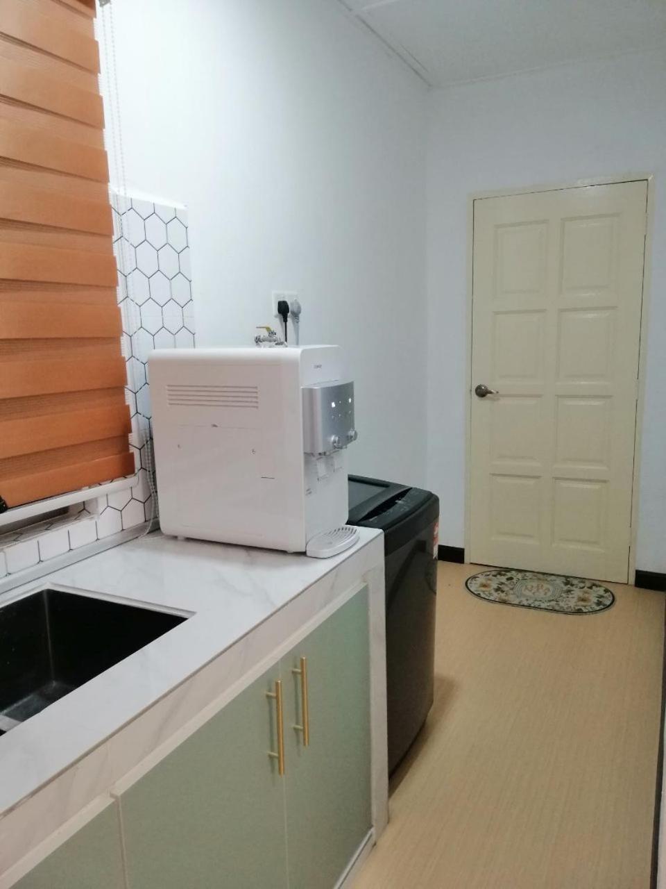 Casa261 Homestay Pd Петалинг Джая Екстериор снимка