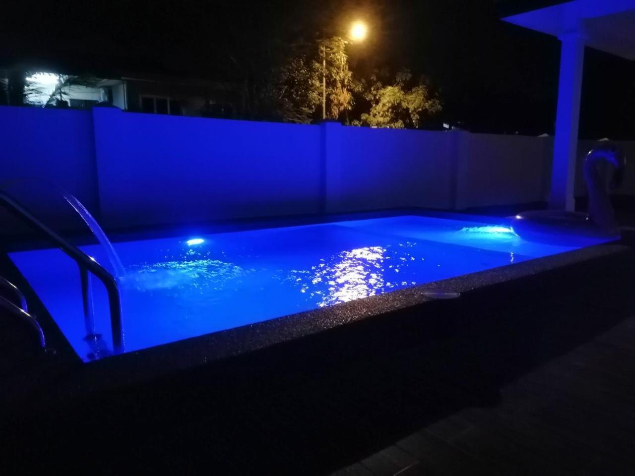 Casa261 Homestay Pd Петалинг Джая Екстериор снимка