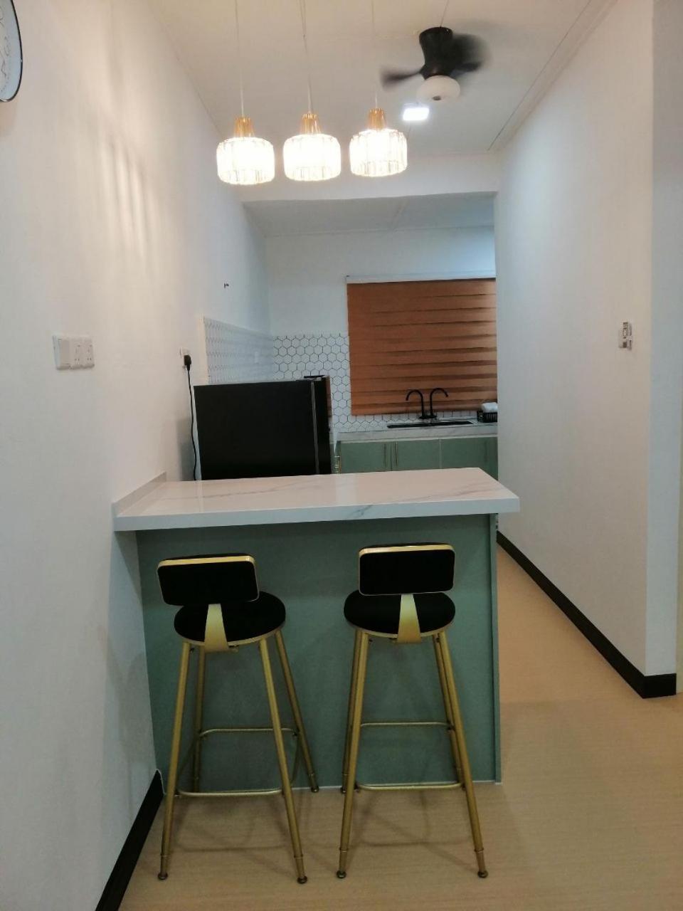 Casa261 Homestay Pd Петалинг Джая Екстериор снимка